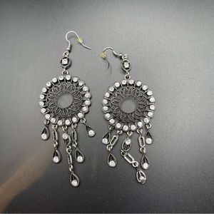 Sliver rhinestones flower dangling earrings